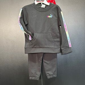 PUMA 2 Pc.Jogger set,pouch pocket crewneck top,elastic waist/cuff pants,fleece